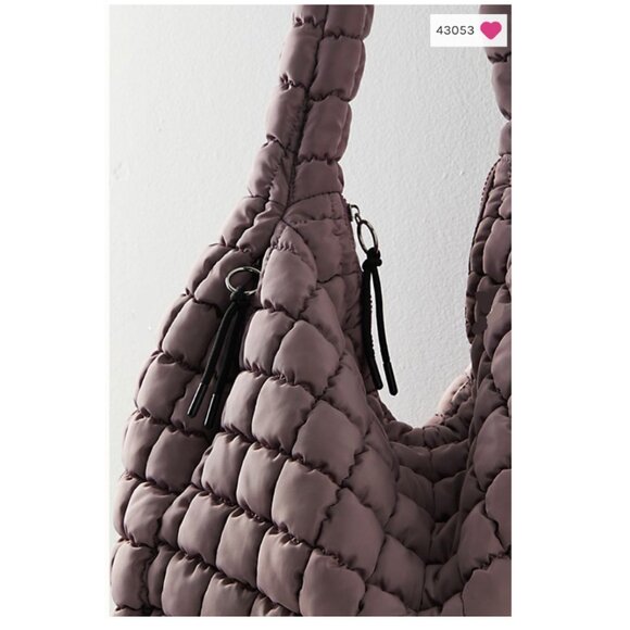 Free People Quilted Carryall Tote Bag in Oyster Mauve - Picture 6 of 9